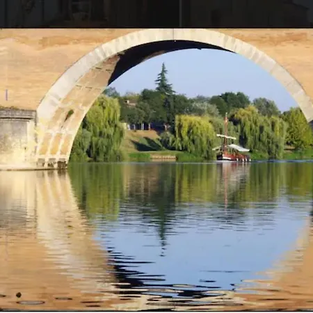 Apartment Joli T2 Renove Au Coeur Du Centre Ville Bergerac